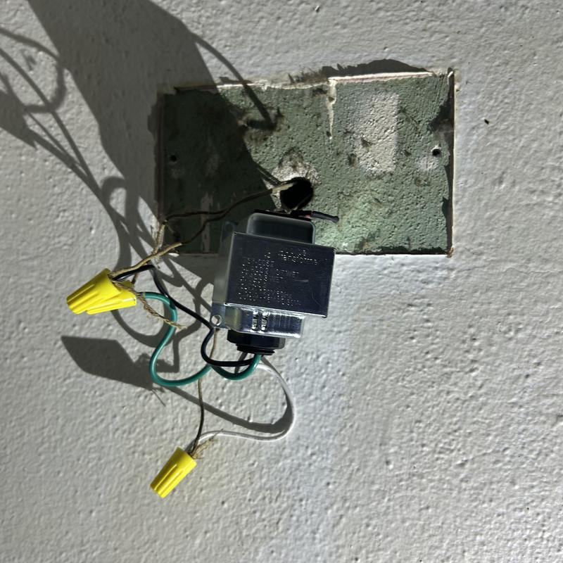 Doorbell transformer with exposed wiring installation Doorbell transformer with exposed wiring installation