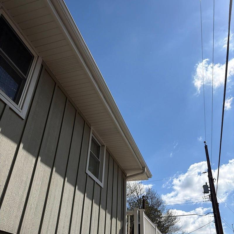 Mastic Endurance Aluminum U-Groove Soffits installation