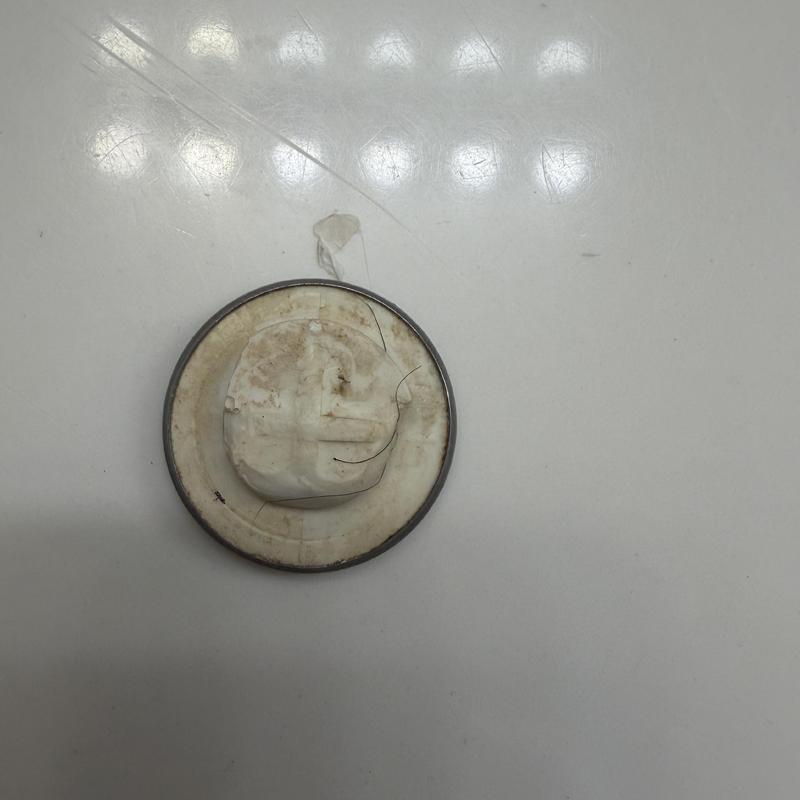 Tub stopper pop-up assembly, worn and damaged part