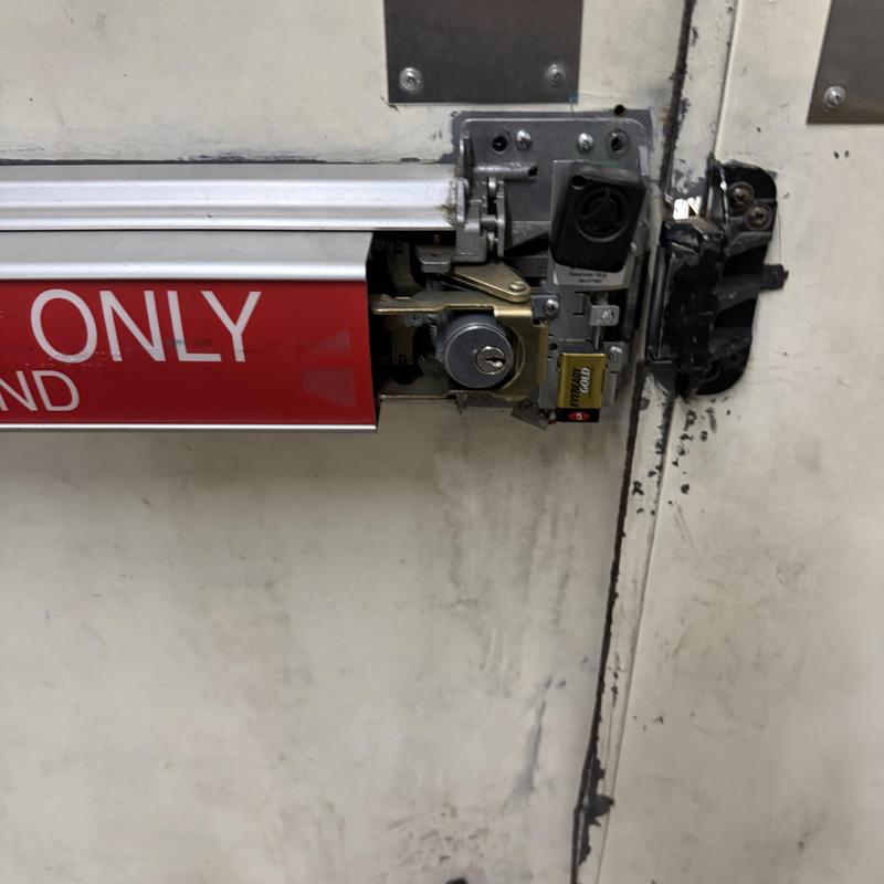 Exit alarm lock on delivery door with broken key Exit alarm lock on delivery door with broken key