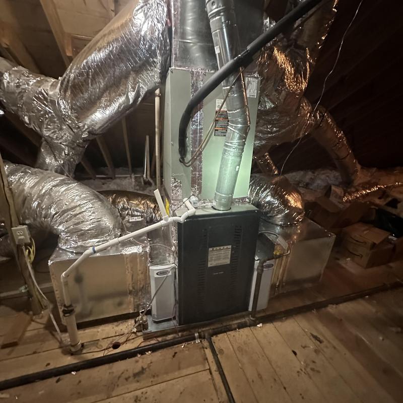 Two-stage furnace wiring and sealed return plenums in attic Two-stage furnace wiring and sealed return plenums in attic