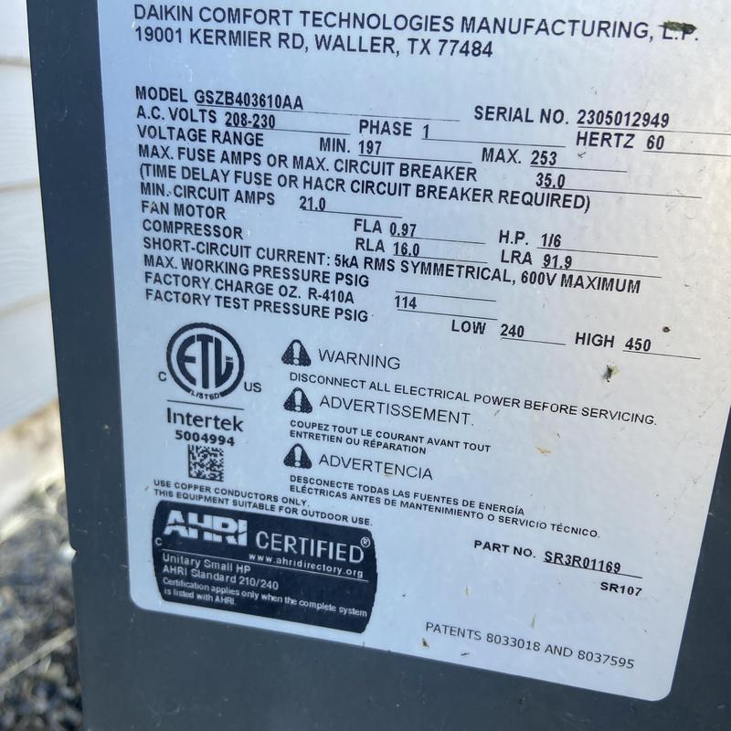 R-410A Refrigerant charge label on Daikin HVAC unit R-410A Refrigerant charge label on Daikin HVAC unit