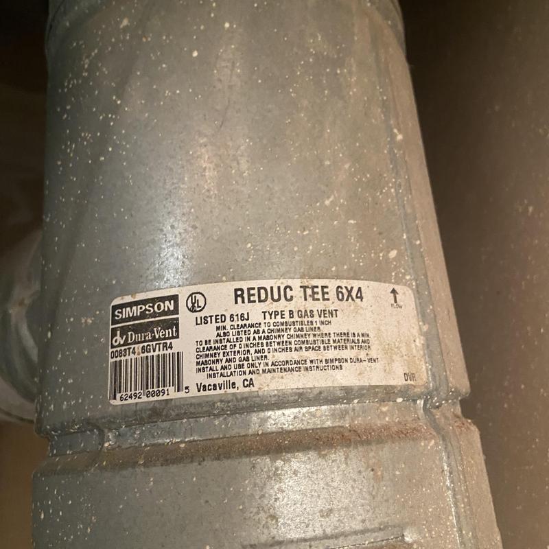 Gas vent pipe reducing tee with label Gas vent pipe reducing tee with label