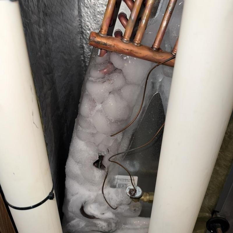Lennox evaporator coil with ice buildup in Tiffin IA