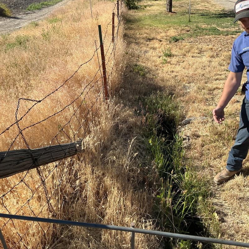 Irrigation ditch blockage clearing with jetting service Irrigation ditch blockage clearing with jetting service