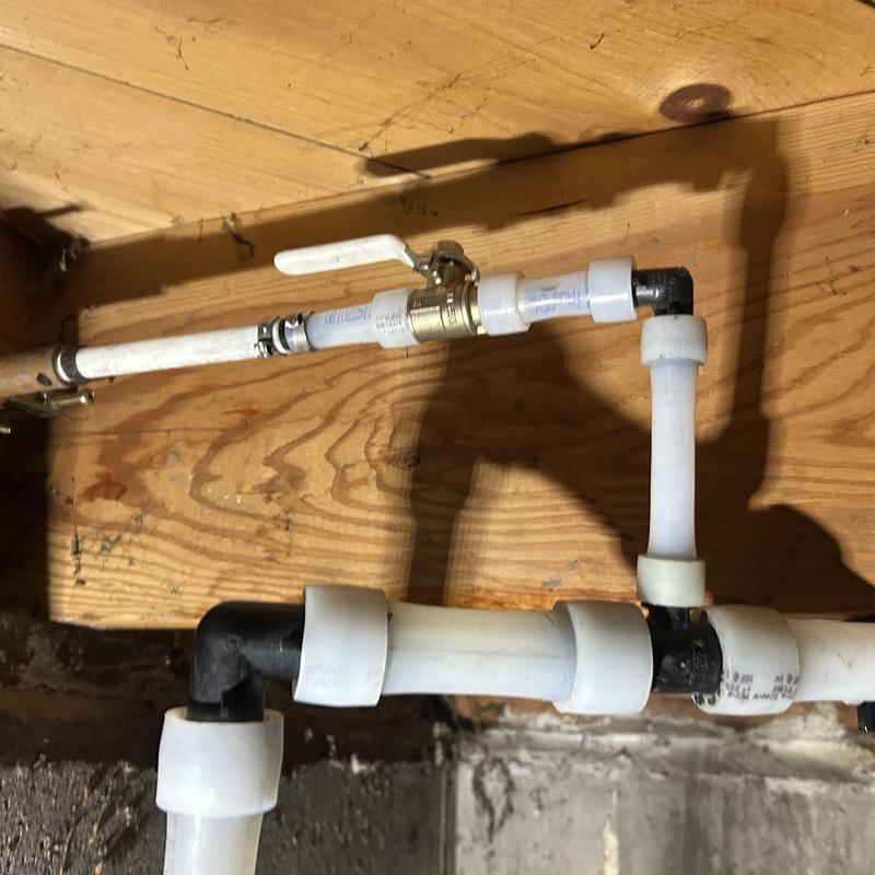 Hose bib waterline connection with valve and fittings