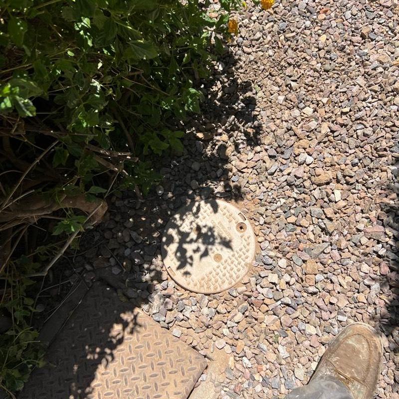 Outdoor pressure reducing valve cover box installation