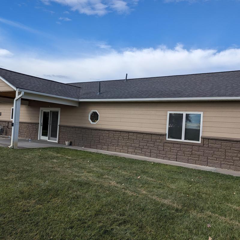 Atlas Pro-Cut HP42 starter shingles on residential roof