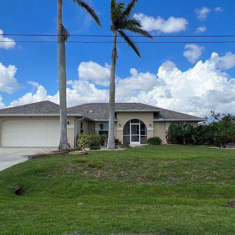Shingle roof replacement on Cape Coral home Shingle roof replacement on Cape Coral home