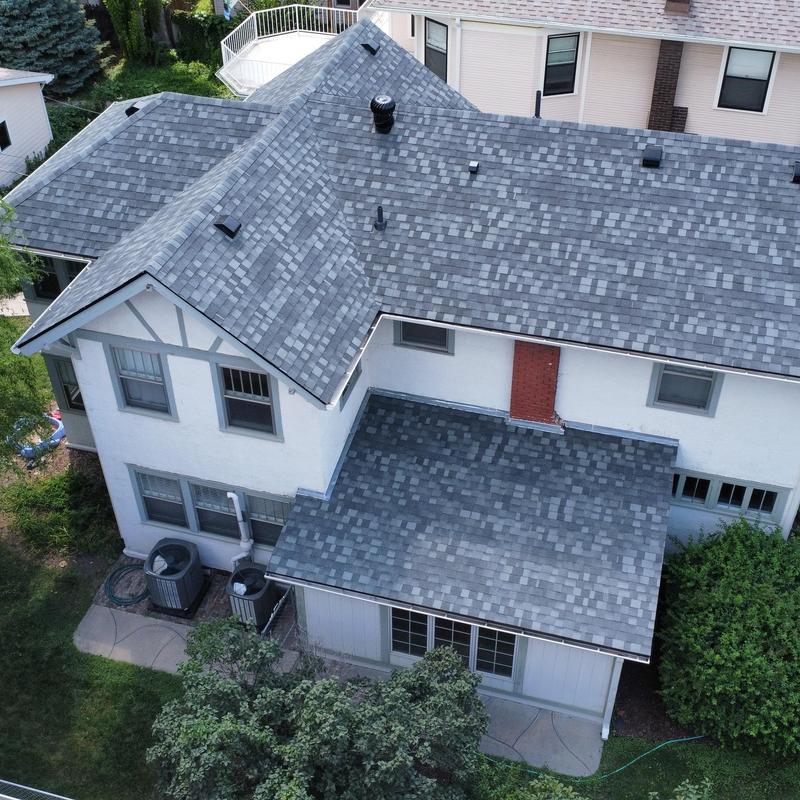 Asphalt shingle roof on residential home in Lincoln, NE