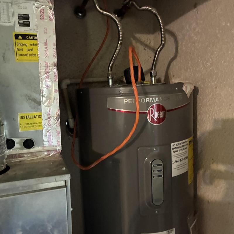 Rheem water heater with new flexible water lines