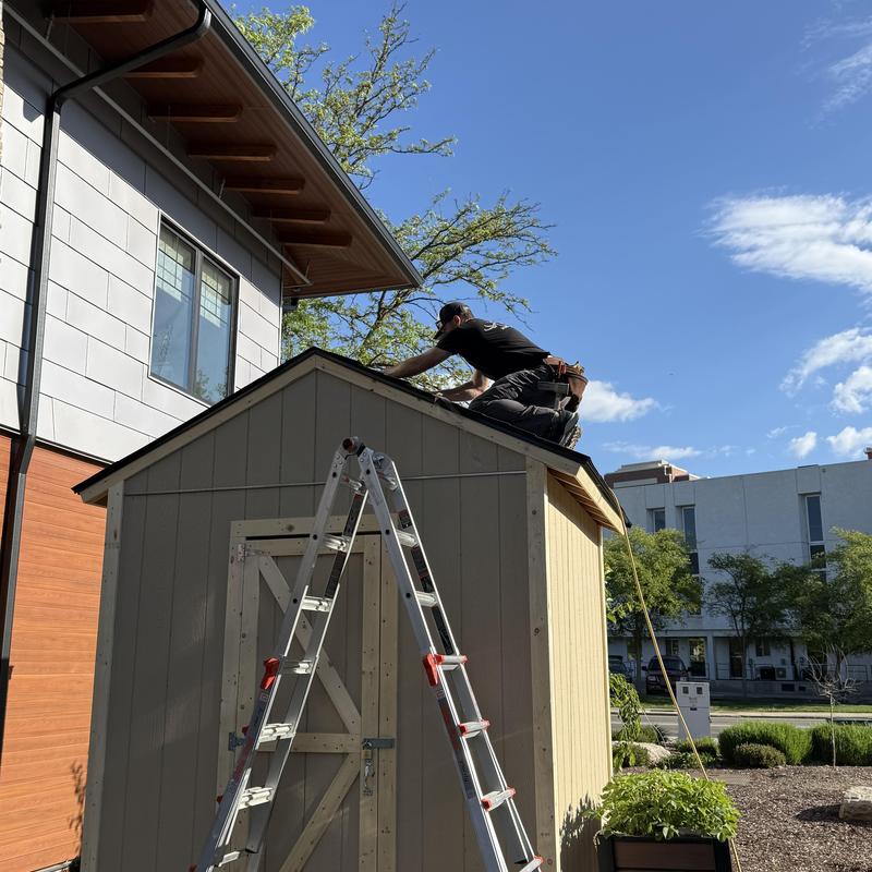IKO Cambridge shingle installation on shed roof IKO Cambridge shingle installation on shed roof