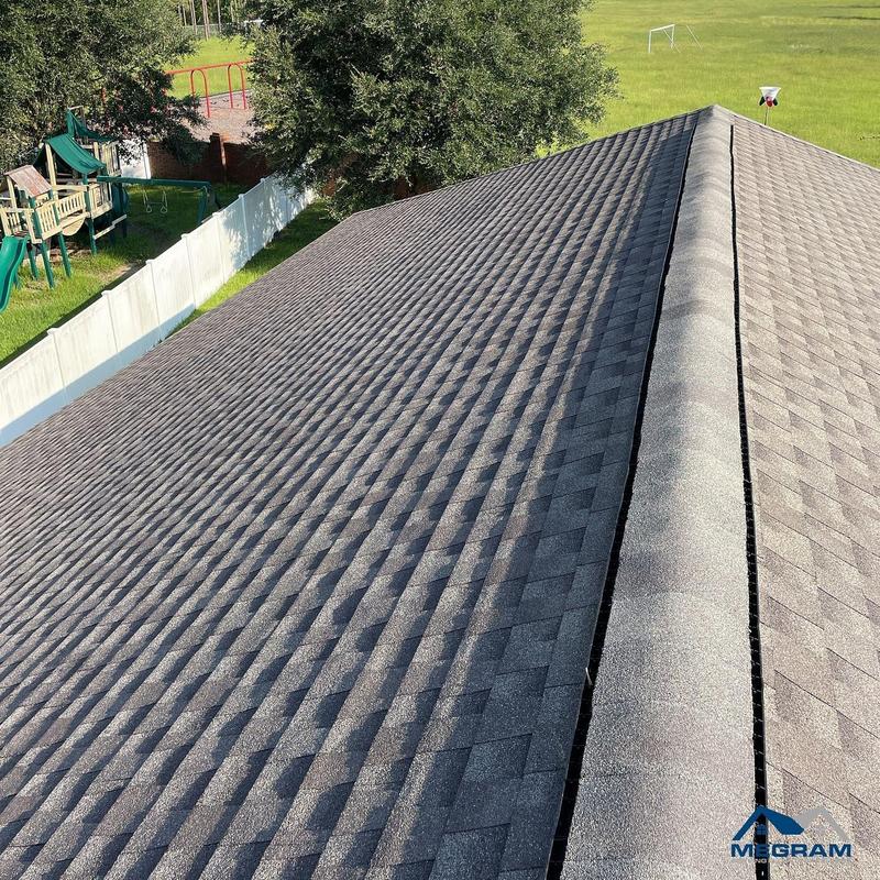 Architectural shingle roof with continuous ridge vent Architectural shingle roof with continuous ridge vent