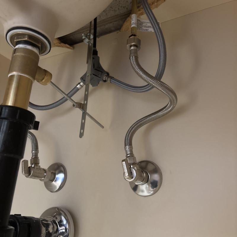 Widespread lavatory faucet flexible water supply lines