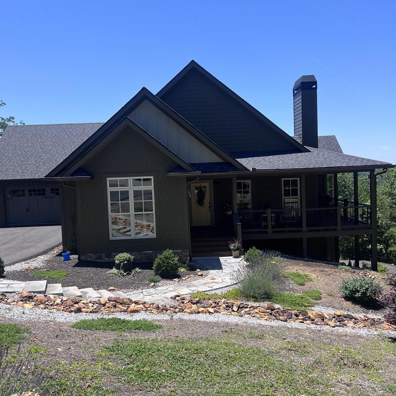 CertainTeed Integrity Roof System with ridge vent