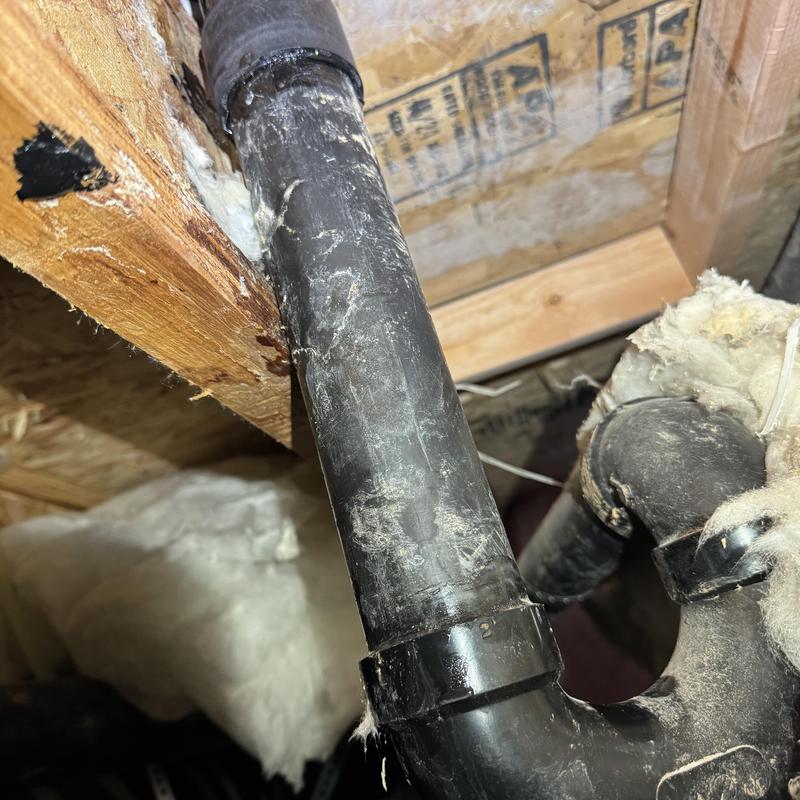 Shower drain pipe and trim installation underfloor Shower drain pipe and trim installation underfloor