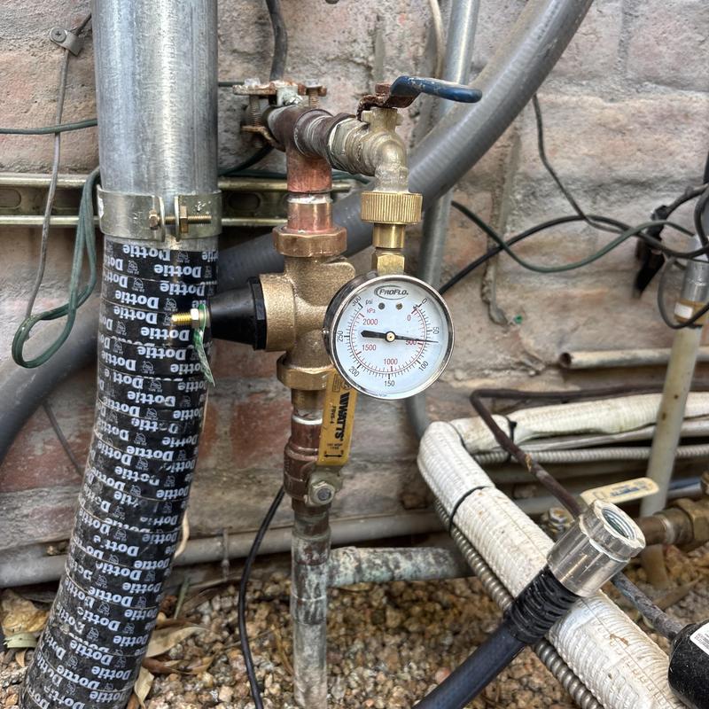 1 Inch Pressure Regulator Valve with Pressure Gauge