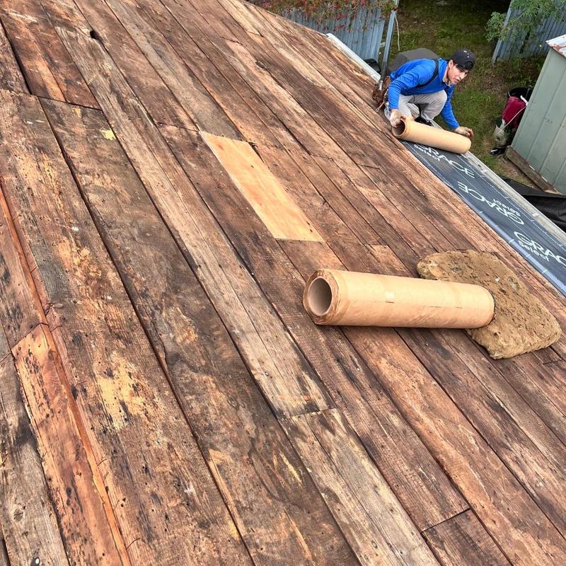 Wooden roof decking repair with underlay installation Wooden roof decking repair with underlay installation