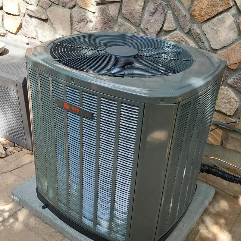 Trane 5TTR30 outdoor air conditioner unit installed