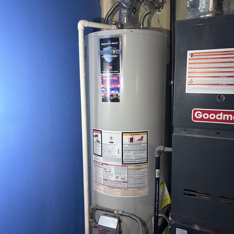 Water heater and furnace setup in utility room