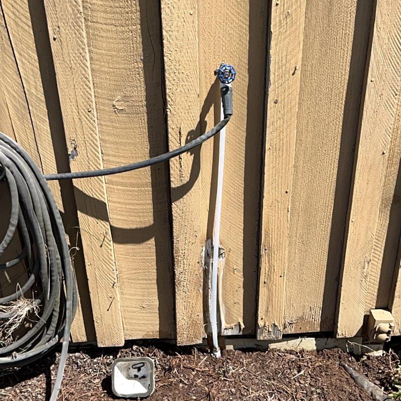 Brass hose bib installation and leak testing on siding Brass hose bib installation and leak testing on siding