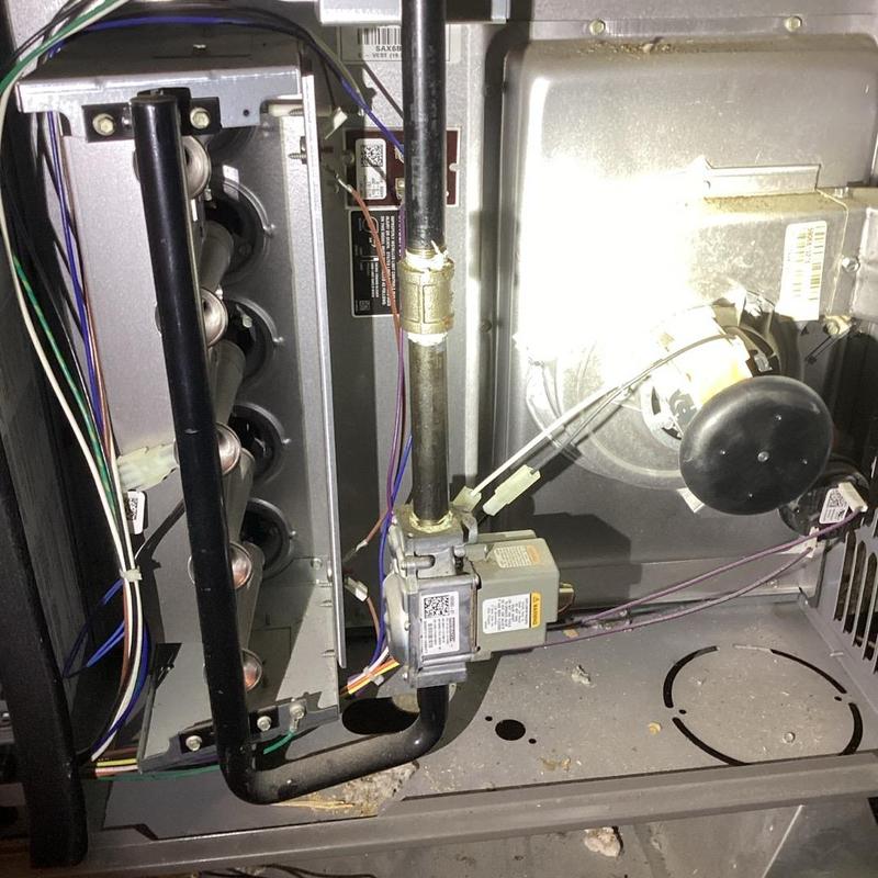Gas furnace burner assembly with control valve and wiring