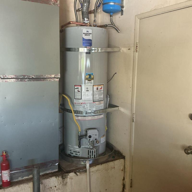40-gallon water heater with expansion tank and pan