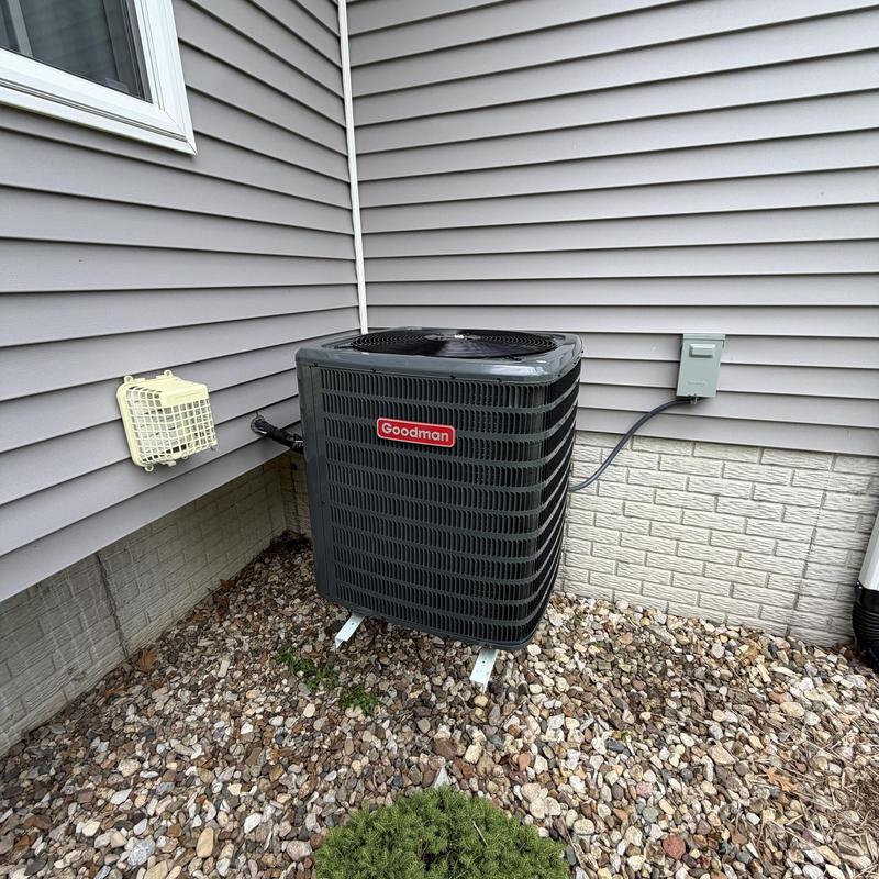 Goodman air conditioner installation outside house Goodman air conditioner installation outside house
