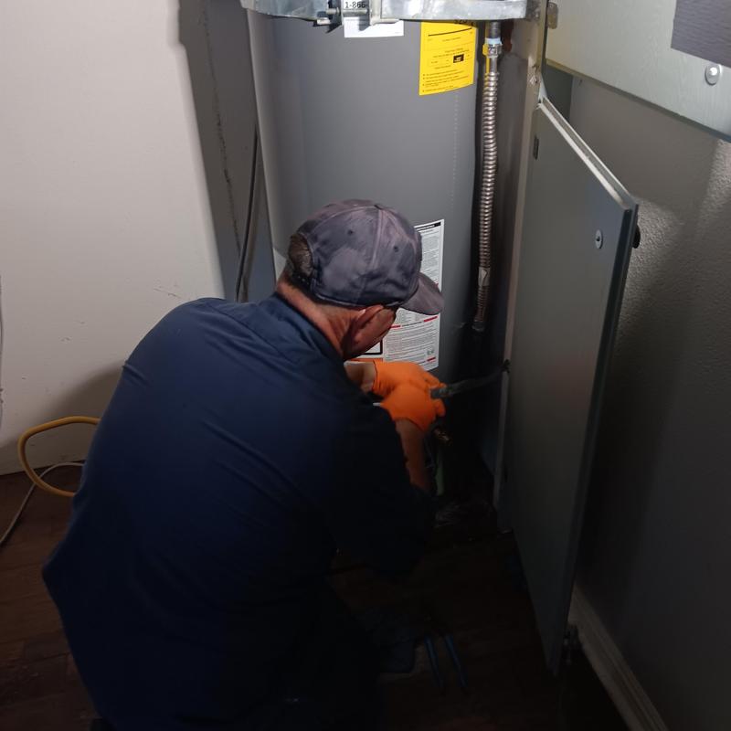 40 gallon water heater installation in utility closet