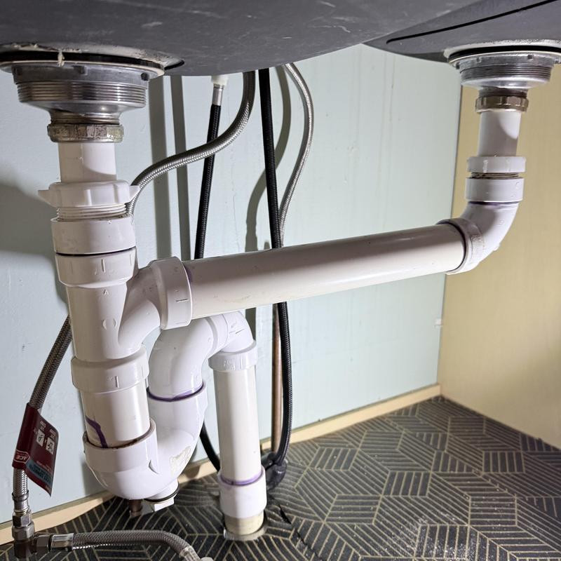 Kitchen sink drain pipes with dishwasher connection Kitchen sink drain pipes with dishwasher connection