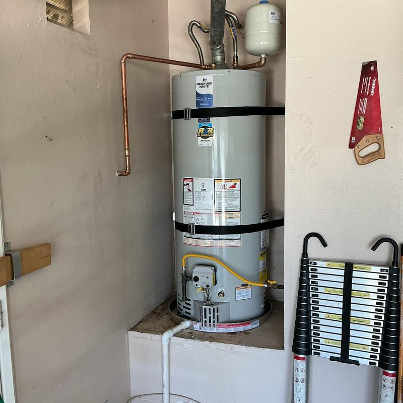 50-gallon Bradford White natural gas water heater installation