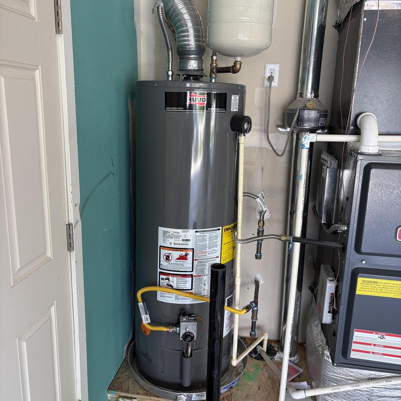 50 gal gas water heater with expansion tank and supply lines