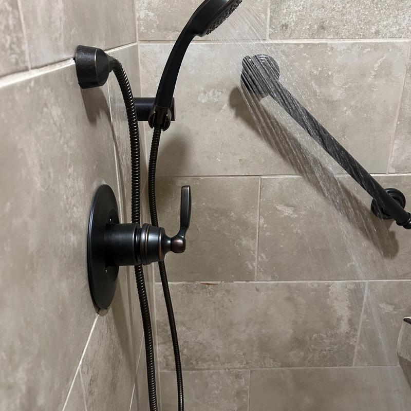 Delta single handle shower valves in oil rubbed bronze Delta single handle shower valves in oil rubbed bronze