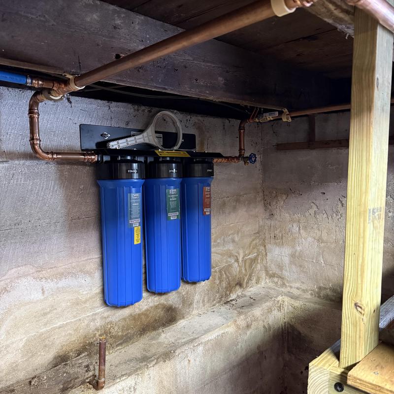 Water filter system with copper plumbing installation Water filter system with copper plumbing installation