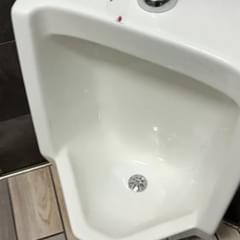 Pin Photo