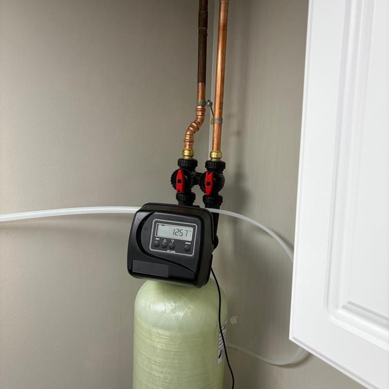 Water softener control valve with copper piping