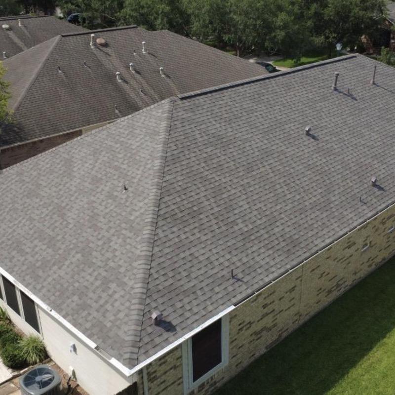 CertainTeed ClimateFlex shingle roof with ridge vents
