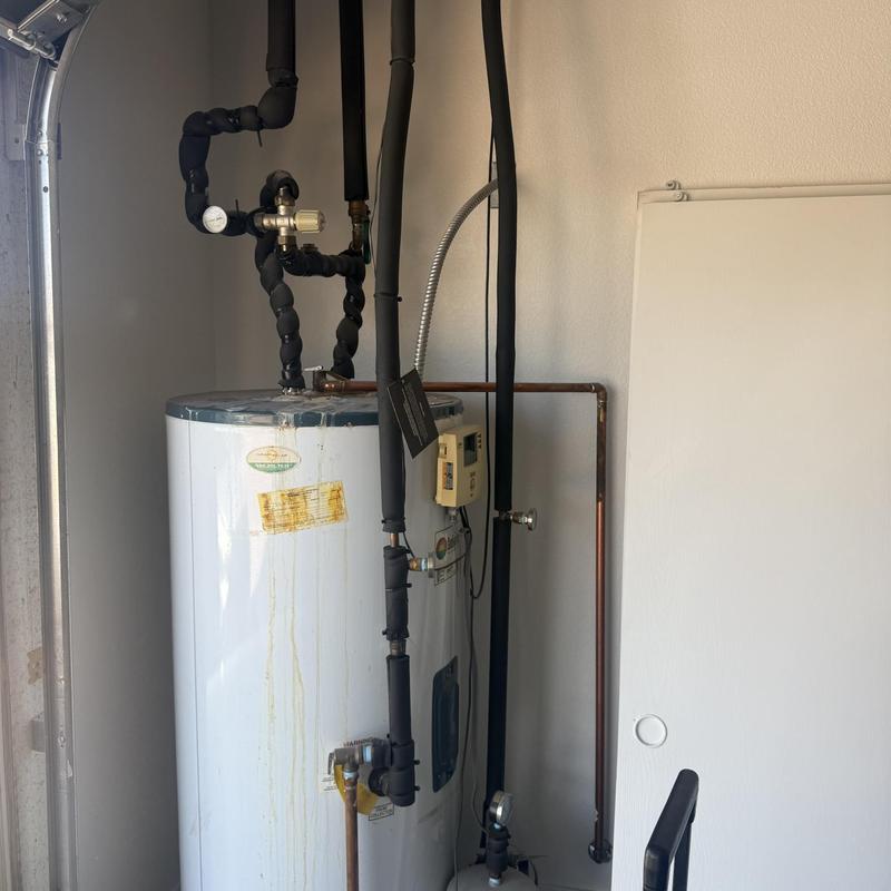 50 Gallon Electric Water Heater with Ball Valve and Pipes