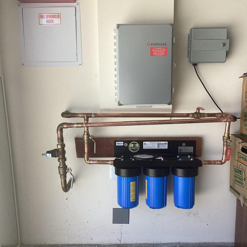 Water filtration system with copper piping installation