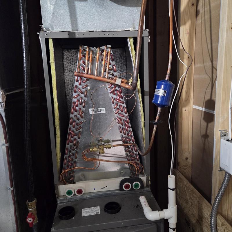 Lennox evaporator coil with copper piping and filter dryer Lennox evaporator coil with copper piping and filter dryer