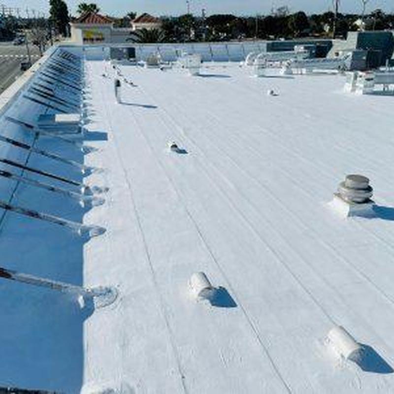 TPO commercial roof with vents and drainage system TPO commercial roof with vents and drainage system