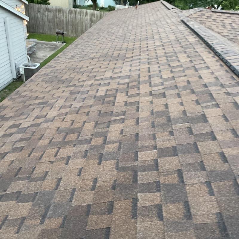 CertainTeed ClimateFlex roof shingles with ridge vent