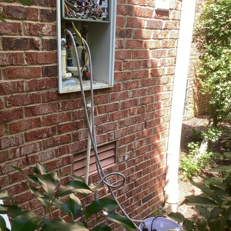 Tankless Rinnai water heater descale and inspection Tankless Rinnai water heater descale and inspection