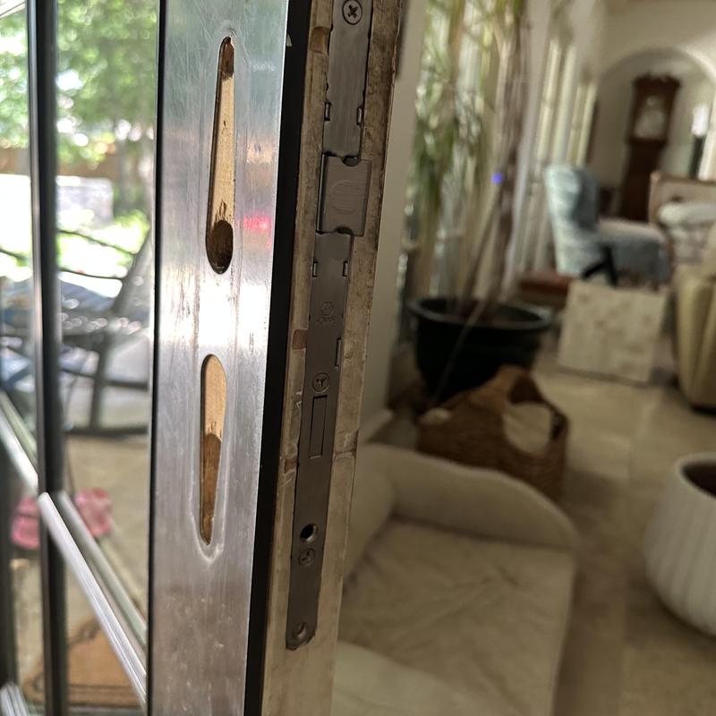 Hoppy door lock mortise on sliding door frame Hoppy door lock mortise on sliding door frame