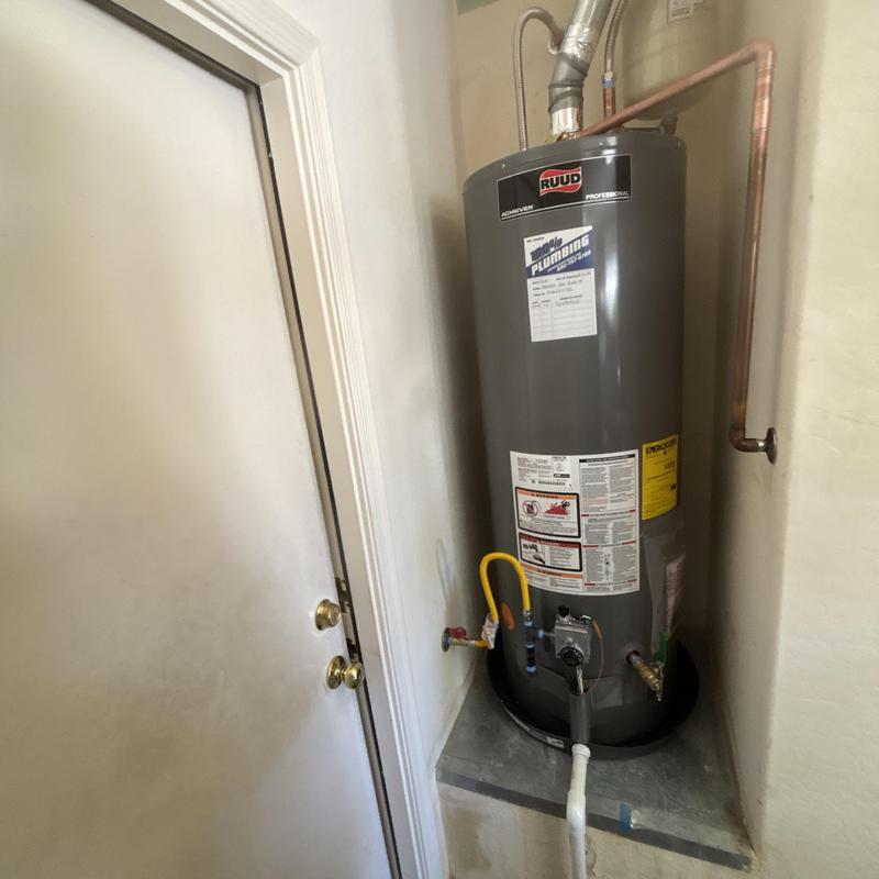 50 gallon gas water heater with copper piping