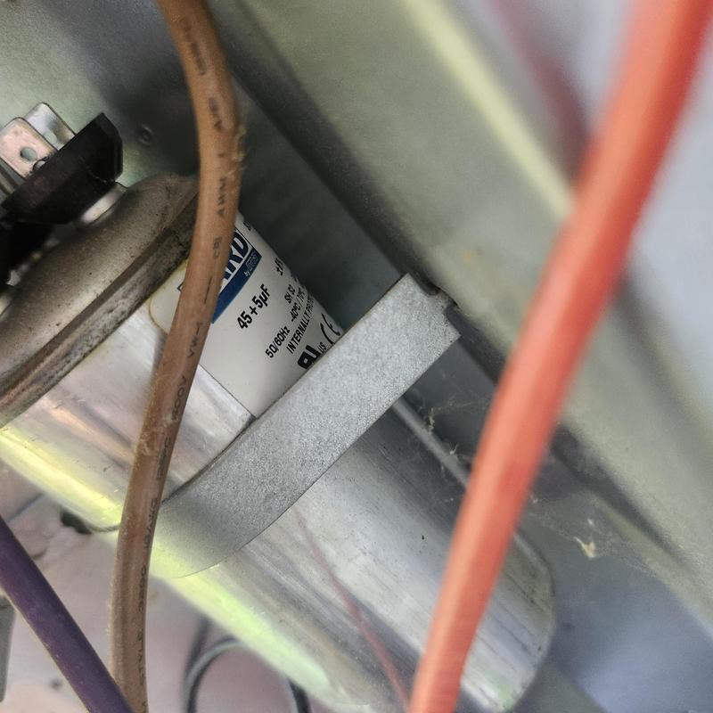 Goodman split system dual capacitor installed Goodman split system dual capacitor installed
