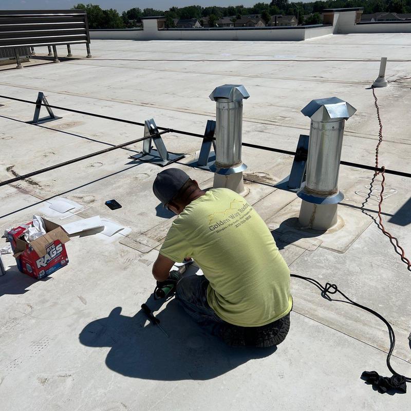 TPO flat roof seam heat welding and patching