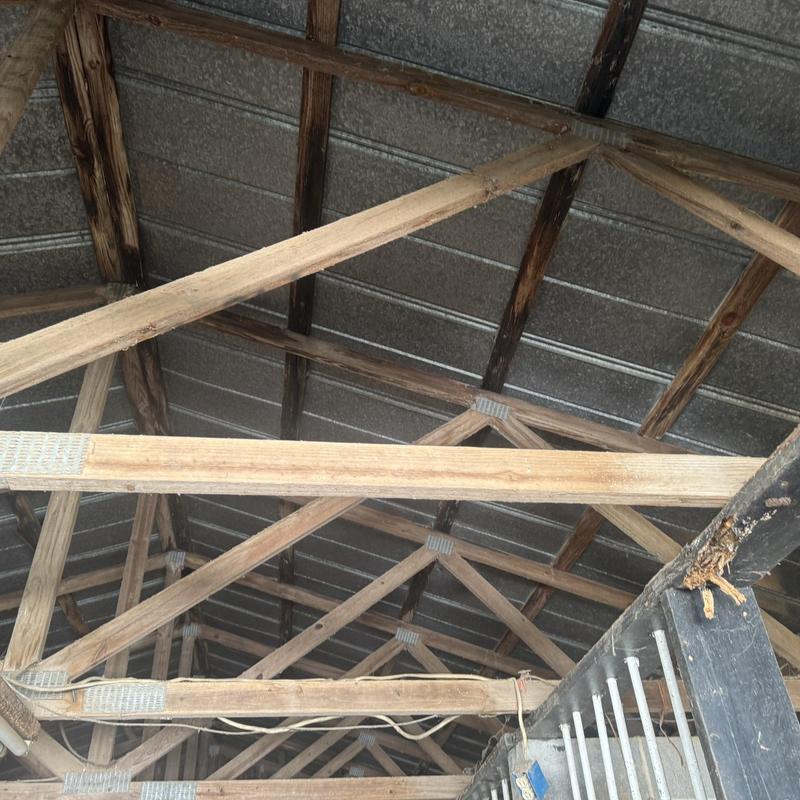 Metal roof and wooden framing structure inspection