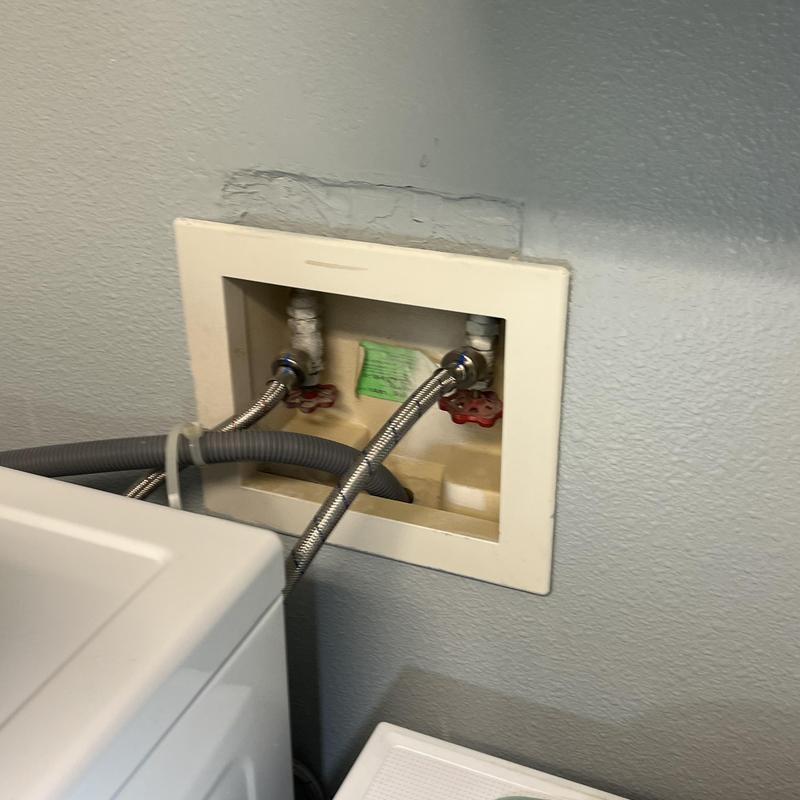 Washing machine water supply valves and hoses installation