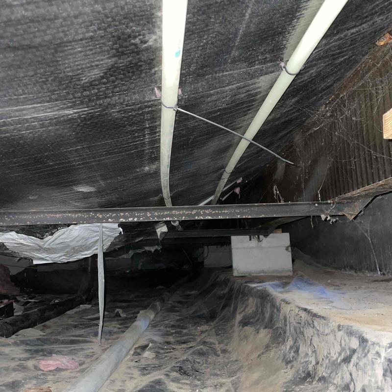 Polybutylene pipes in crawl space for repiping
